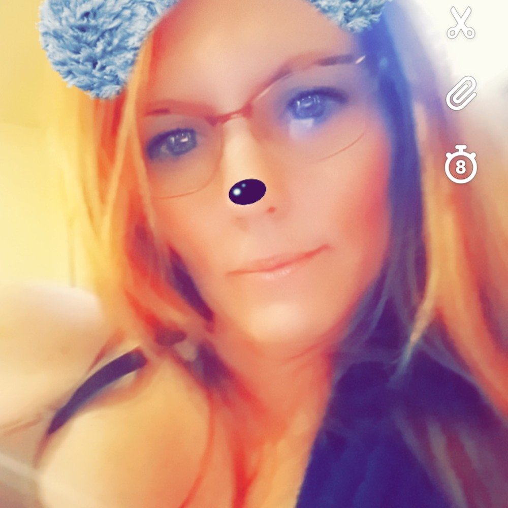 Meet your Posher, Kandi